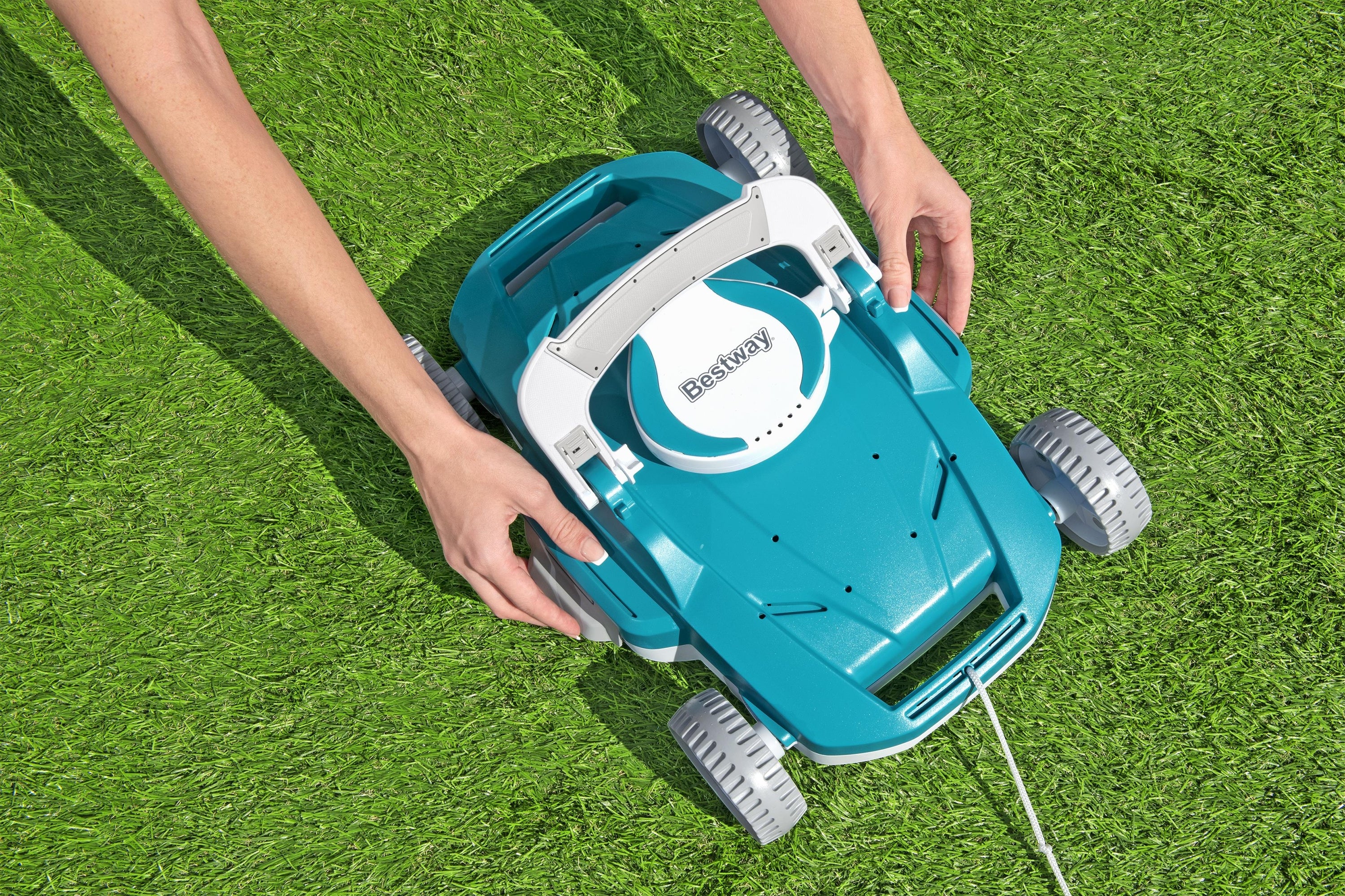 Bestway AquaTronix G200 Automatic Robotic Pool Vacuum