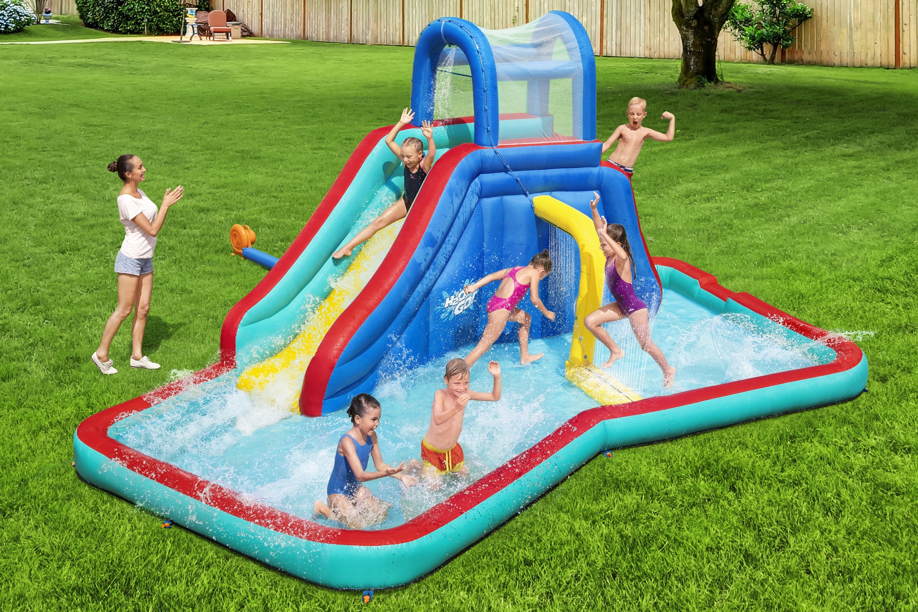 H2OGO! Parque acuático inflable para niños Waterfall Waves de 5,7 m