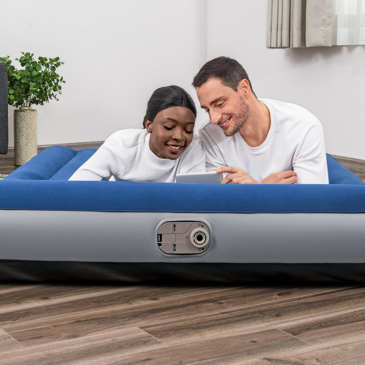 Bestway Tritech Air Mattress Queen 12” with Built-in AC Pump