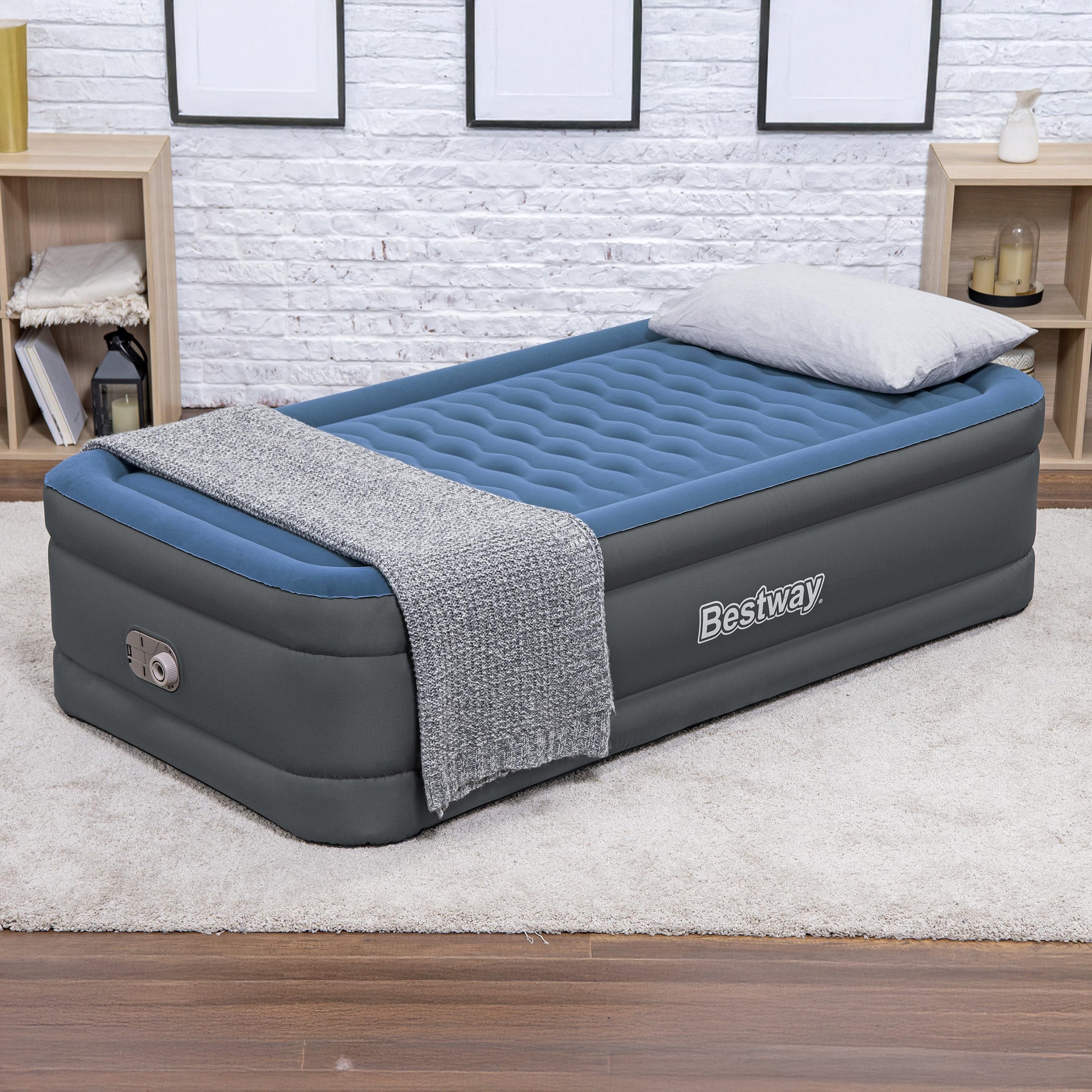 Colchón de aire Bestway Tough Guard Twin de 18" con bomba de aire acondicionado integrada