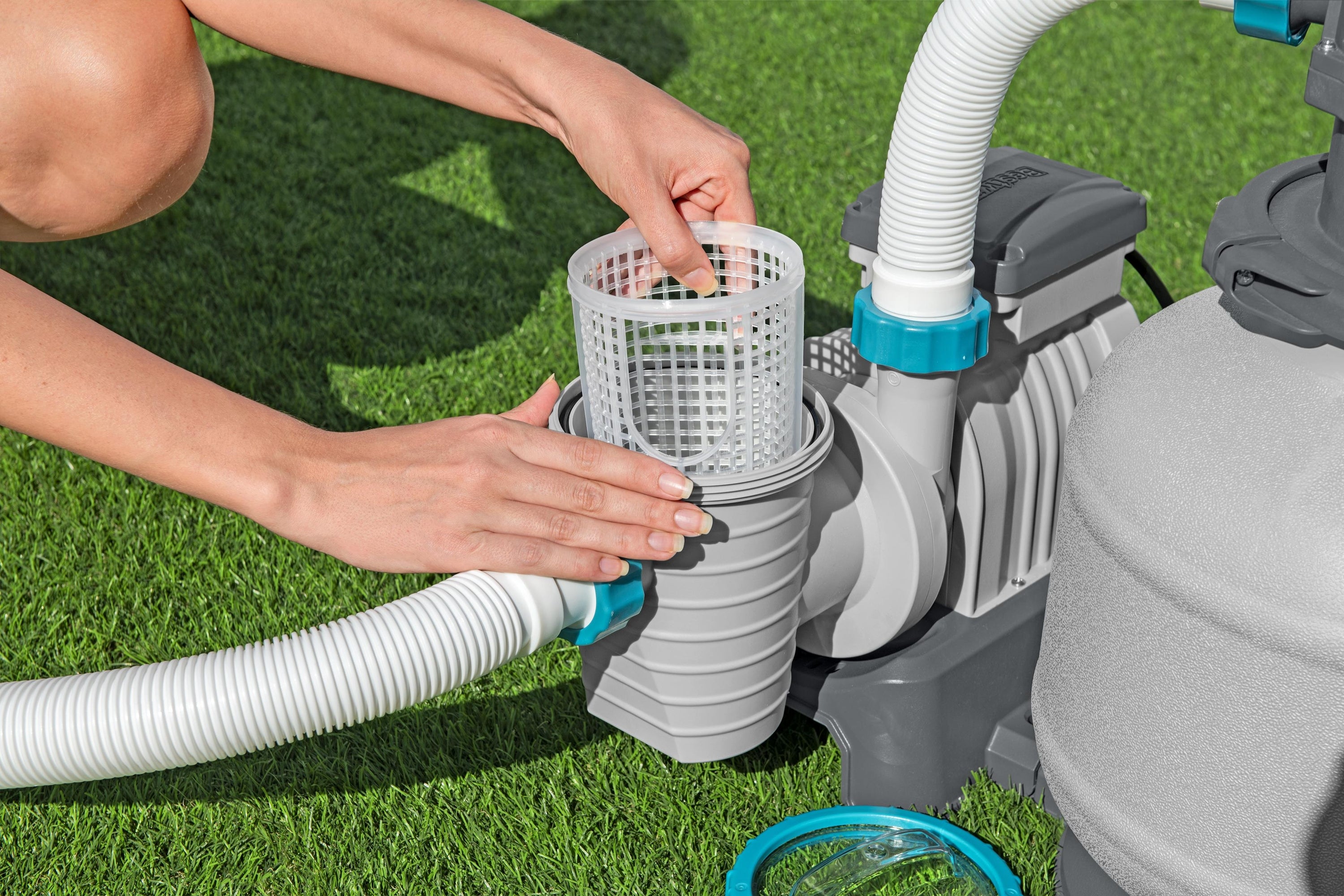 Pompe de filtration à sable Bestway 2 200 gallons pour piscine hors sol